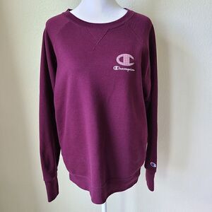 Champion Crew Neck‎ Sweatshirt Women’s Large Purple Pullover Spell Out Logo